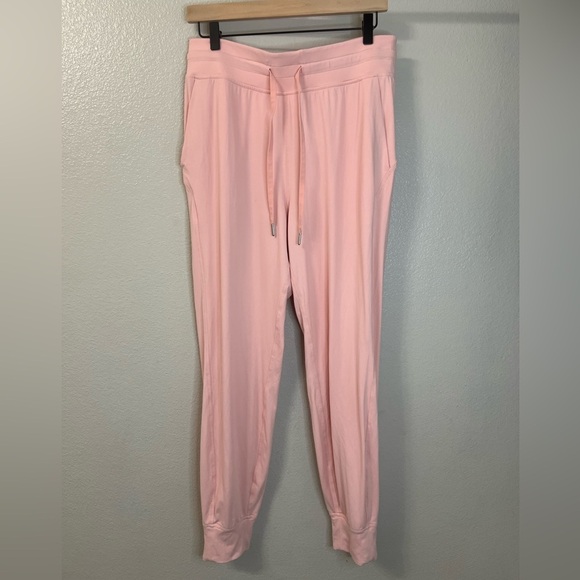 Lululemon Ready to Rulu Classic-Fit High-Rise Jogger *Full Length Dew Pink 10 - Picture 4 of 11